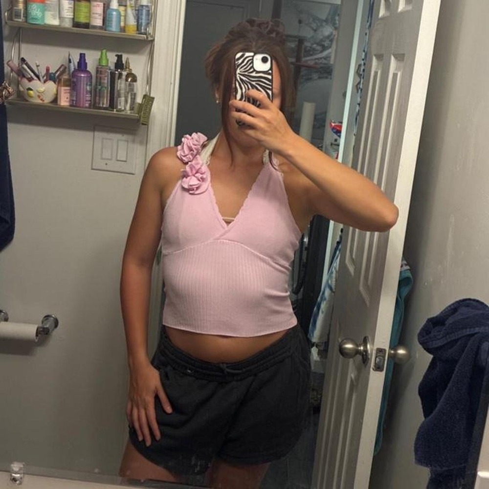 Forever 21 pink ribbed crop top
